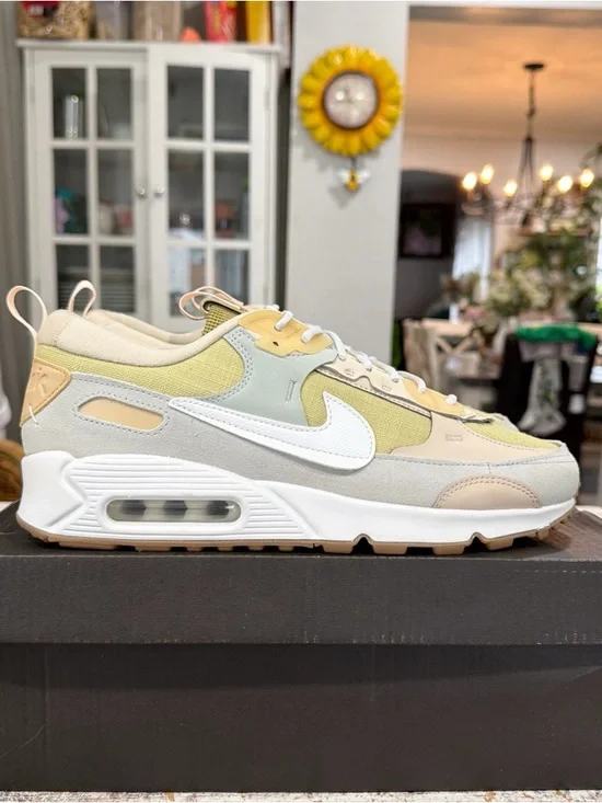 Nike Women's Air Max 90 Futura 'Buff Gold Light Silver' DV7190-700 Size 10 - Picture 2 of 8